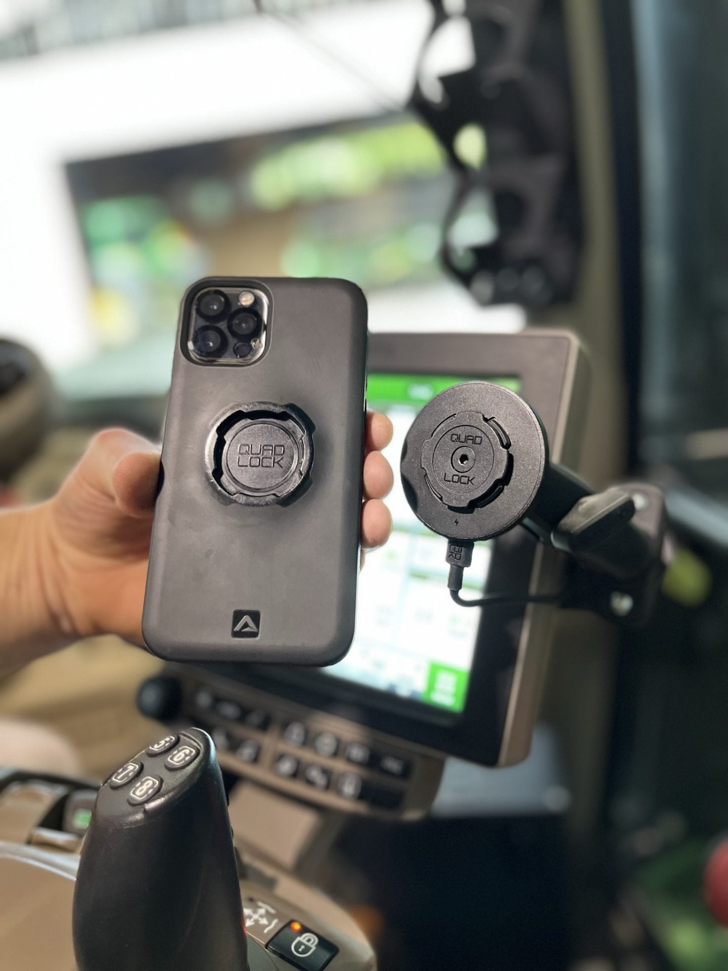 Quadlock Wireless Charging Phone holders